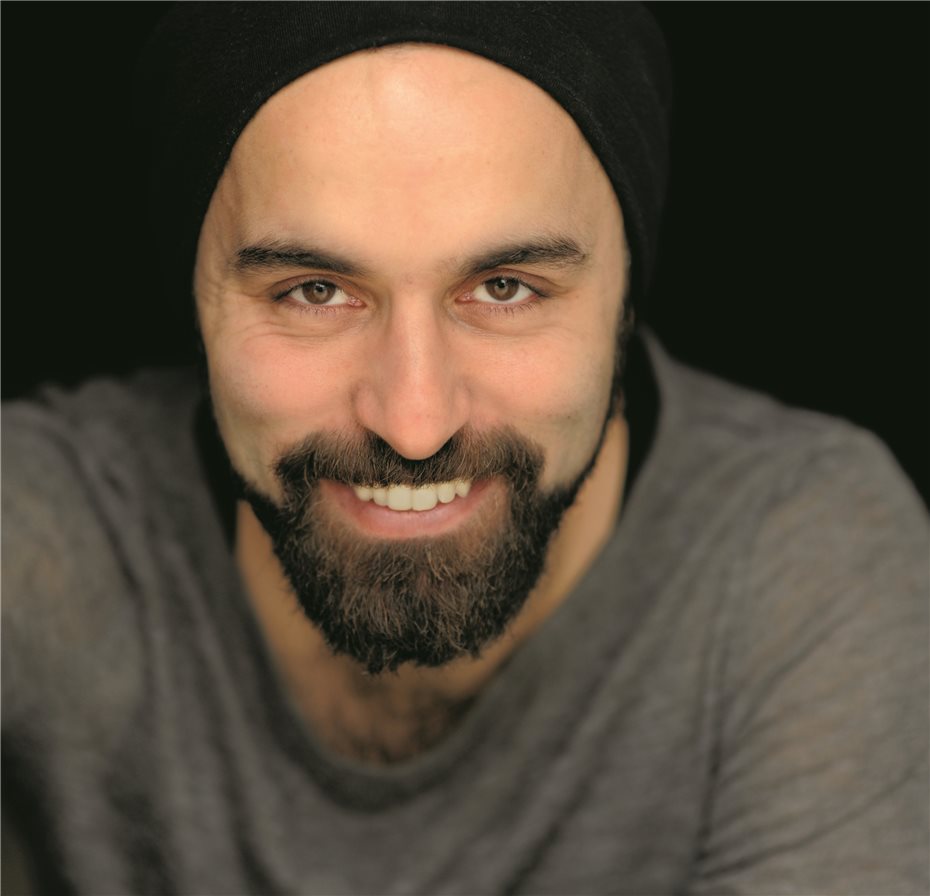 Intelligent-bissiges
Kabarett mit Aydin Isik