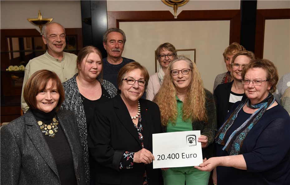 20.400 Euro für Projekte des
Frauenhauses im Kreis Ahrweiler