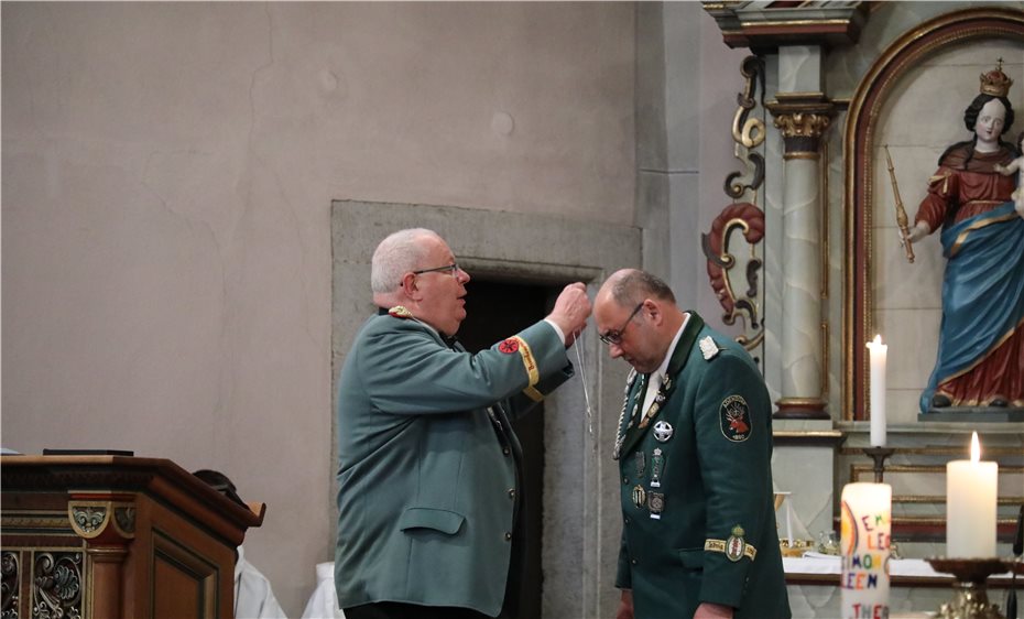Adendorfer erhielt das Anno Santo Kreuz