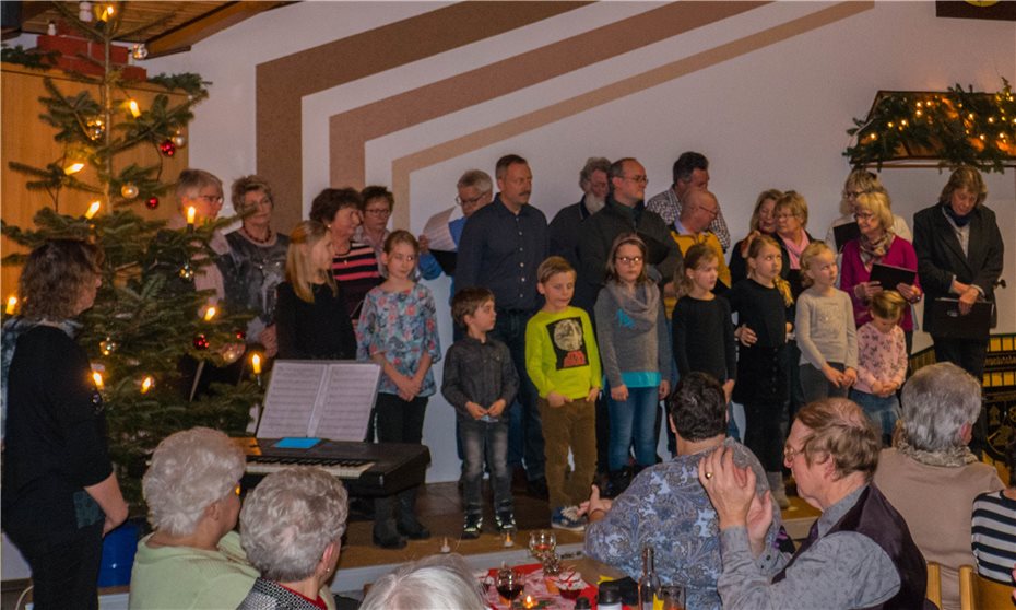 Weihnachtsmusical „Advent
im Bremerwald“ aufgeführt