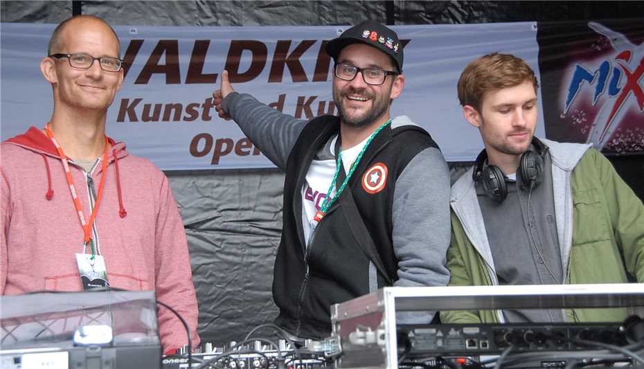 Top-DJs legten beim Waldkiez-Festival auf