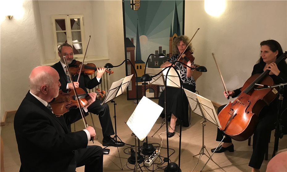 Schöbel-Quartett
rundete das Jahresprogramm ab