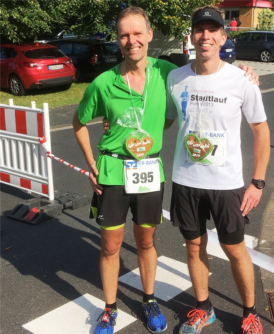 Jendrik Graß und Erik Weßler finishten Halbmarathon