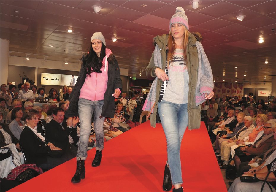 Fashion-Show für Herbst und Winter