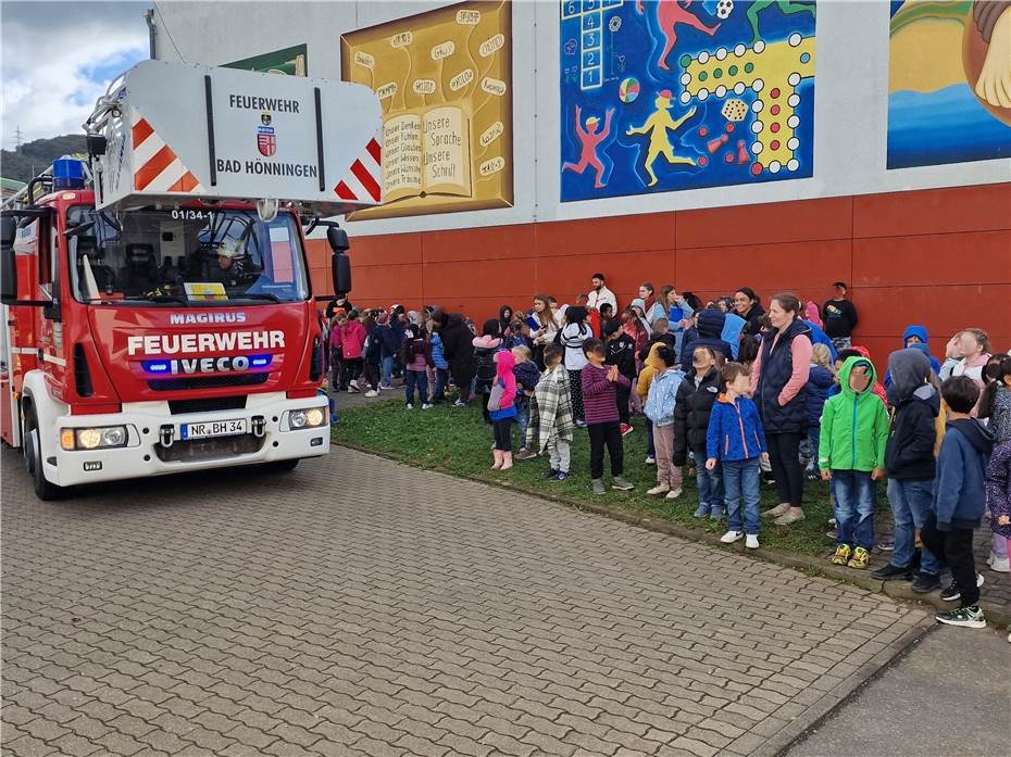 Große Brandschutzübung unter Realbedingungen