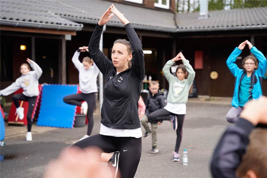 Sport und Spaß beim Karate-Sommerferien-Camp in der Eifel