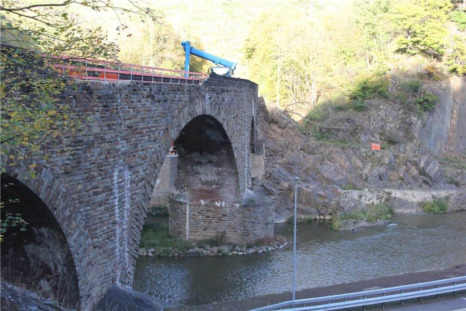 Herausforderungen und Fortschritte im Wiederaufbau