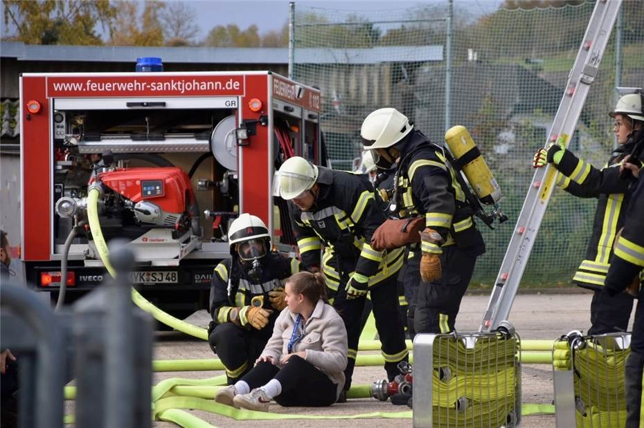 Feuer in Grundschule diente als Übungsszenario