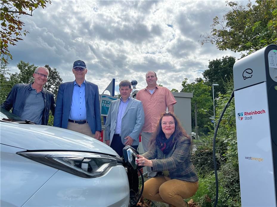 Neue Ladesäulen für Elektroautos in Rheinbach eingeweiht