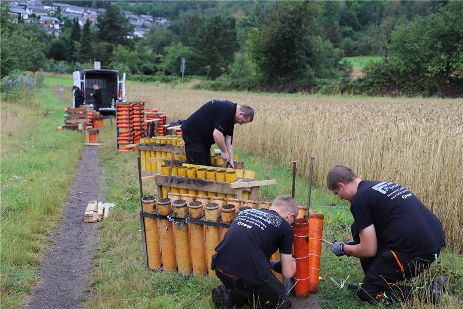 Live-Bands, Mitmachaktionen und Vulkanausbruch