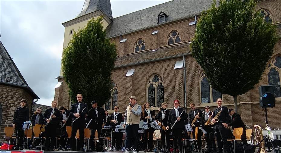 Lions Club Meckenheim-Wachtberg
feiert musikalische Benefizveranstaltung