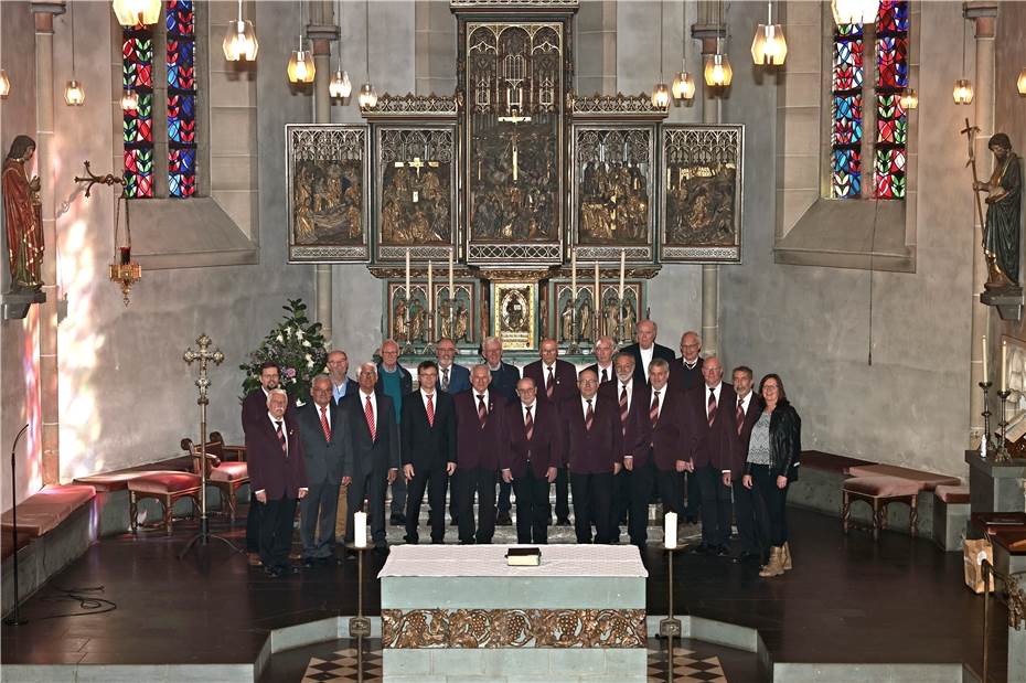 Musikalische Ehrung der
Verstorbenen und Lebenden in Adenau