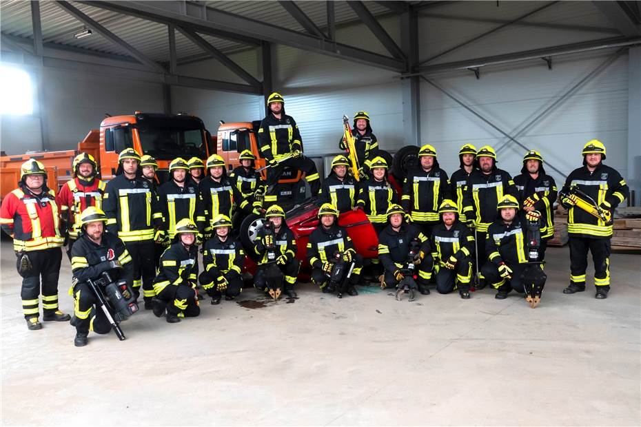 Personenrettung nach Verkehrsunfall