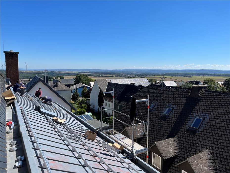 Erste Photovoltaik-Anlage auf einer denkmalgeschützten Kirche