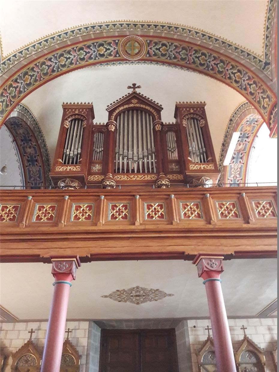 Orgel wird eingeweiht