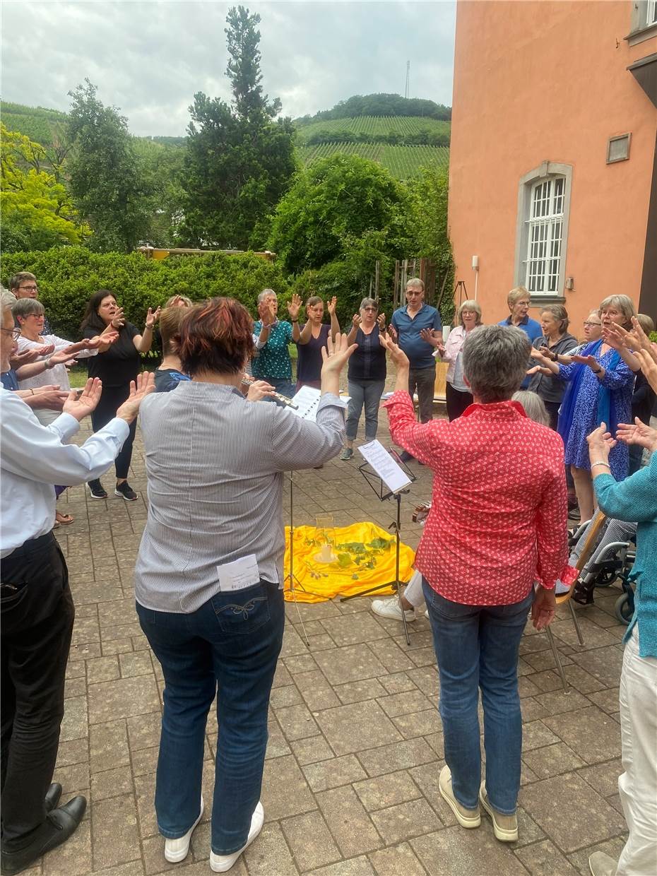 Ein Abend voller Gesang,
Musik und Besinnung