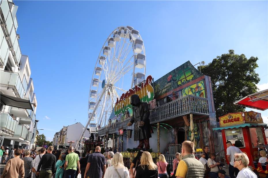 Kirmes, Krammarkt, Kunst und verkaufsoffener Sonntag