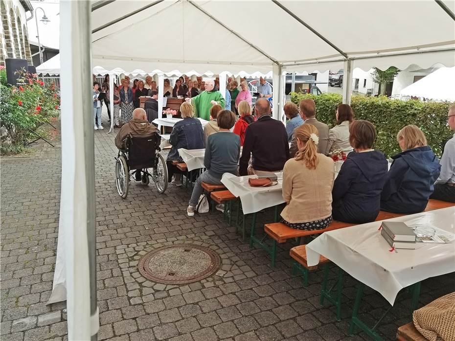 Bester Besuch bei Fußballgucken und Musiknacht mit Streuobst