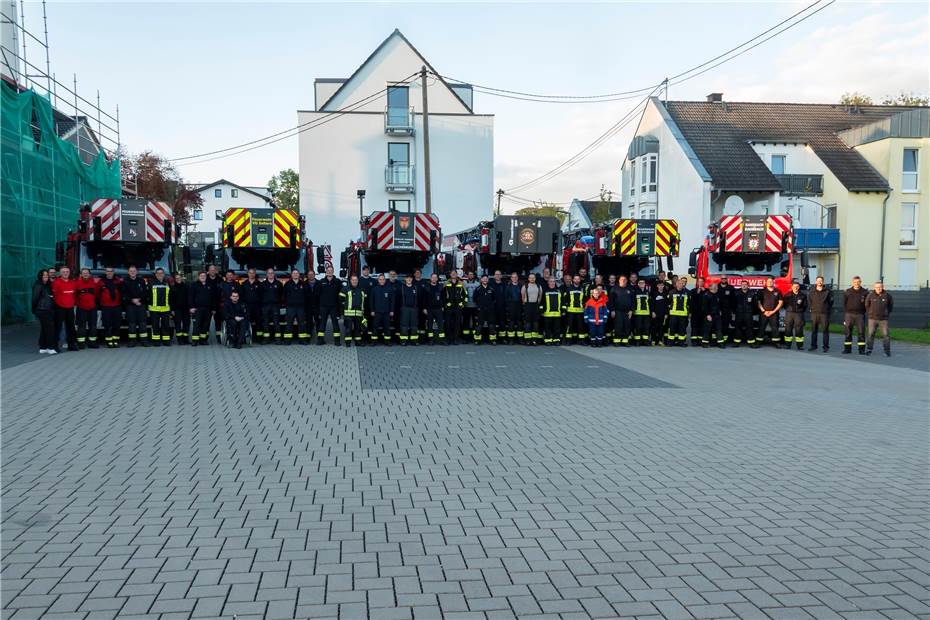 Feuerwehren trafen sich zur Drehleiter-Rallye