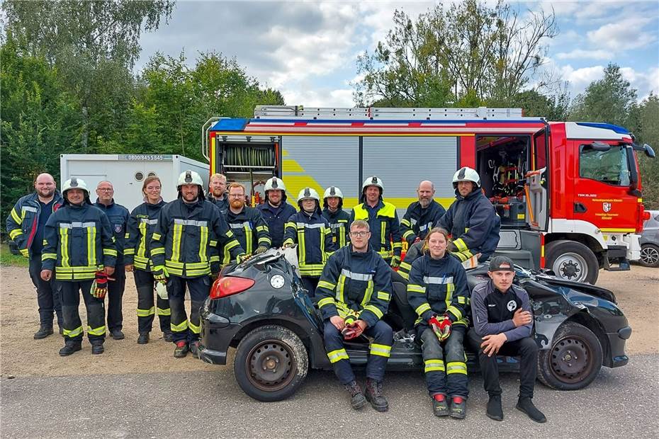 Feuerwehrkräfte absolvierten lehrreichen Ausbildungsabschnitt