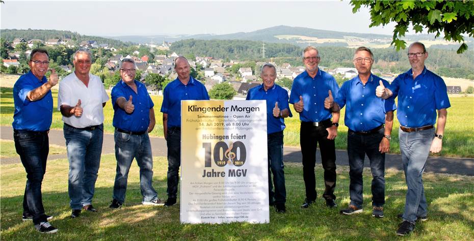 Chorgesang Am Fruhen Sonntagmorgen Weckt Das Buchfinkenland