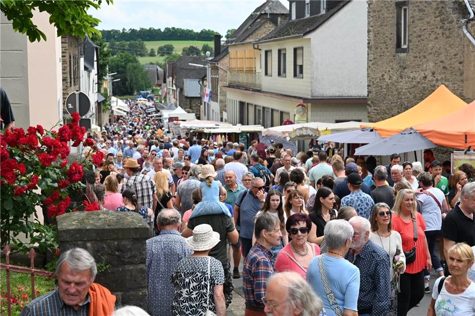 Zehnter Bauern- und Handwerkermarkt in Mertloch übertraf alle Erwartungen