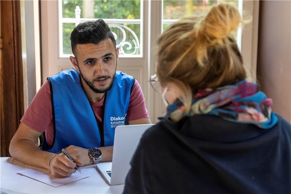 Diakonie begleitet Betroffene bei Anträgen und mit emotionaler Hilfe