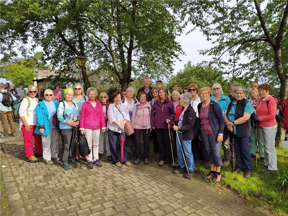 Bezirkswandertag auf der Wacholderheide