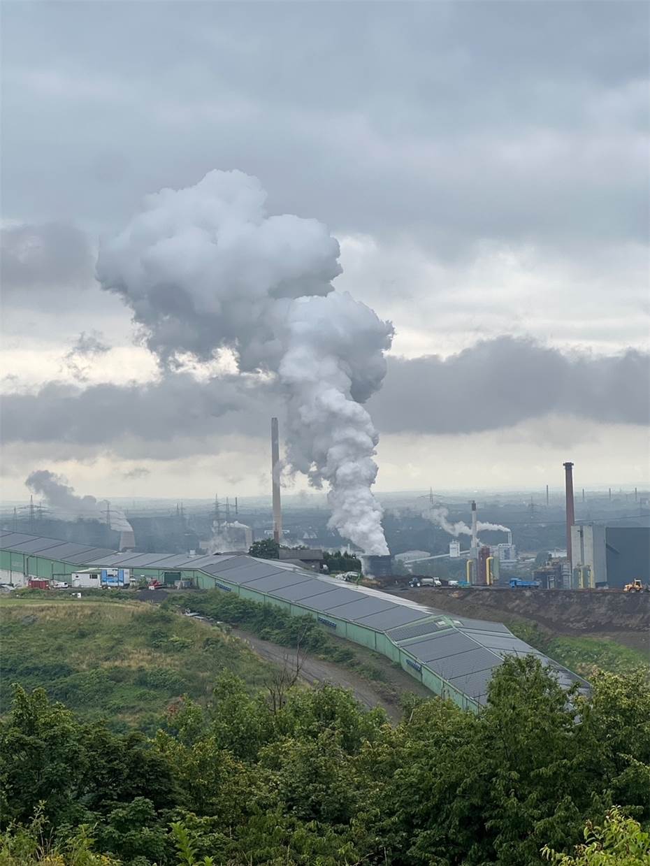 Schülerinnen und Schüler schnuppern Luft im „Ruhrpott“