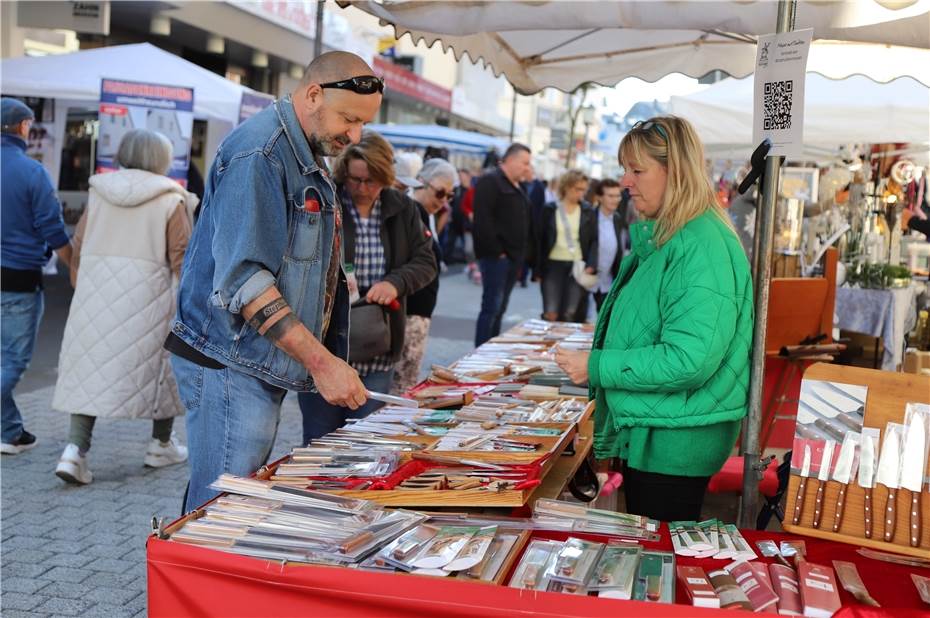 Kirmes, Krammarkt, Kunst und verkaufsoffener Sonntag