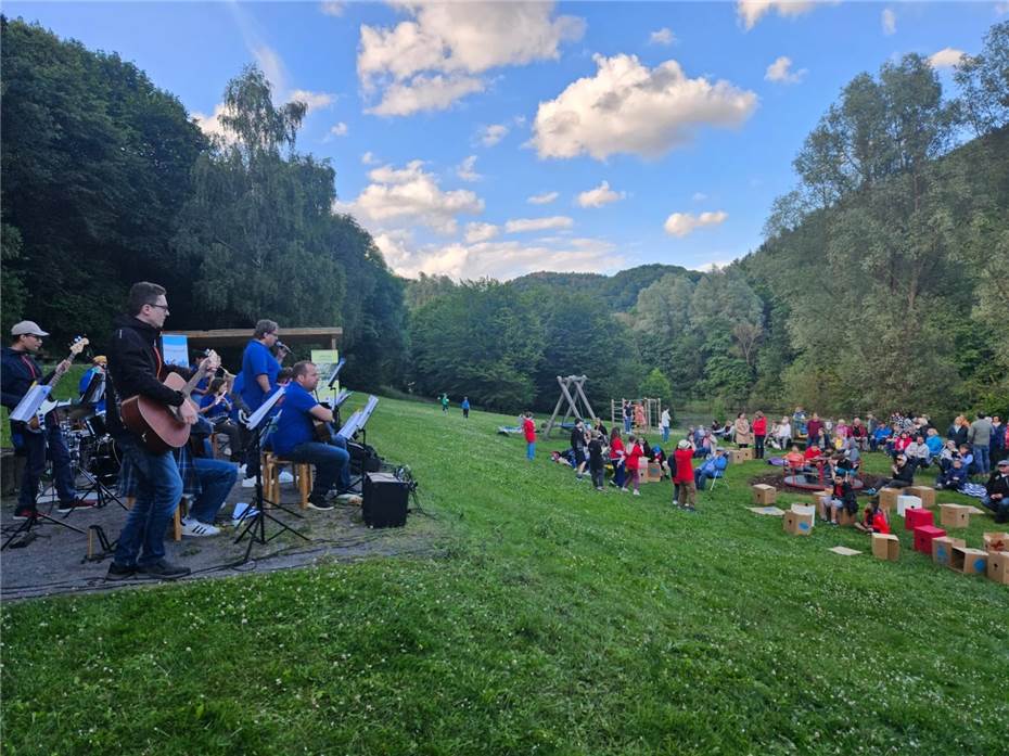 Super Stimmung bei Open Air Session am Waldsee in Rieden