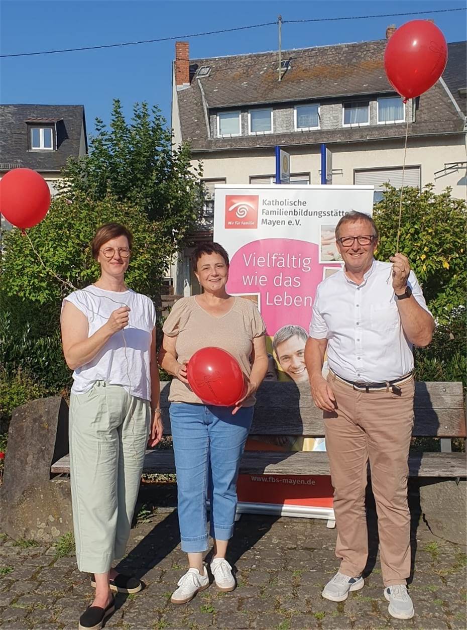 Kinder lassen ihre Träume
in den Himmel steigen!