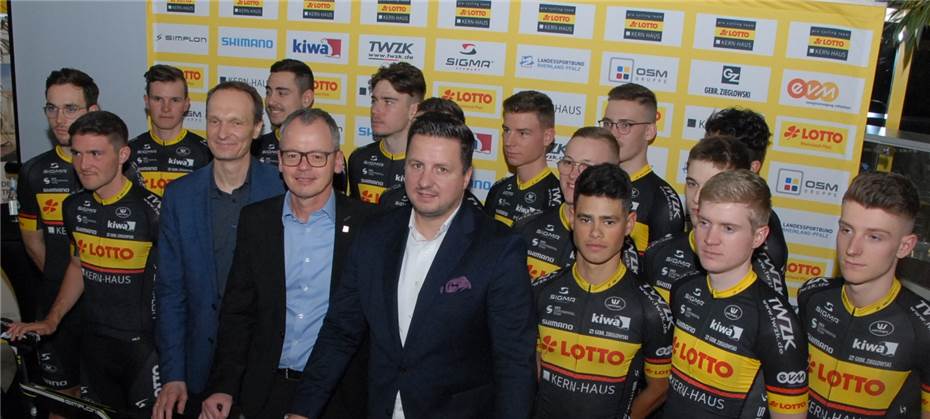 Team Lotto Kern Haus Tritt Erfolgreich In Die Pedale