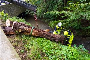 Ahrtal: Übung am
Regenrückhaltebecken