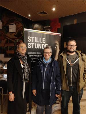 Besuch der Kinoveranstaltung
zur Aktion „Stille Stunde“