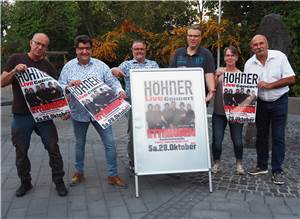 „Da simmer dabei“:
Höhner-Konzert in der Hochsimmerhalle