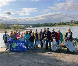 Engagierte Unterstützung beim RhineCleanUp