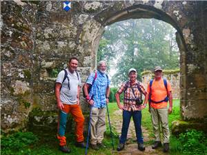 Wehrer Watzmänner wandern über den Pfälzer Waldpfad