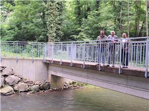 Nach Hochwasser: Reparatur an Brücke über die Nette abgeschlossen