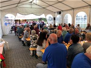 Musikalische Darbietungen mit Gastchören