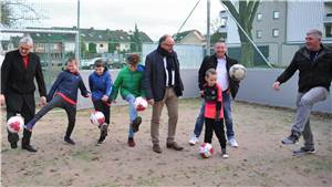 Cage-Soccer-Anlage
in Stifterstraße eröffnet