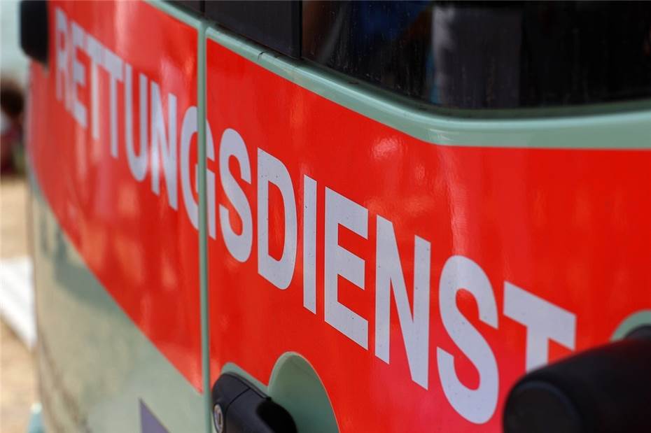 Rettungskräfte von betrunkener Frau angegriffen