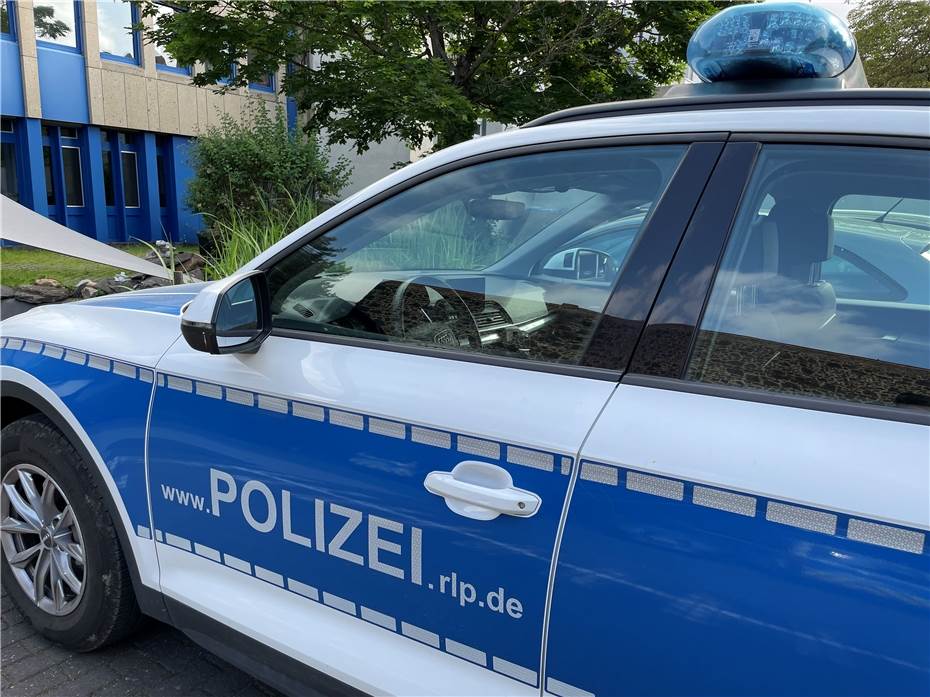 Hillscheid: Nackter Mann von Polizei festgenommen
