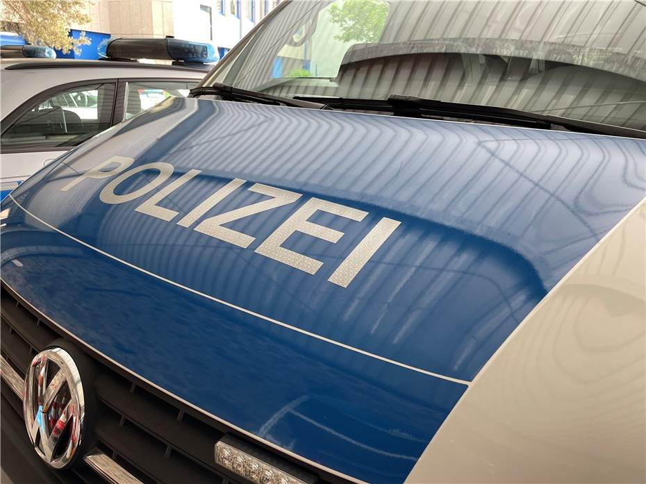 Radfahrer
stirbt nach Unfall