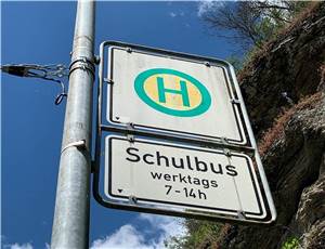 Start mit Schwierigkeiten bei den Schulbussen