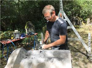 Sieben Künstler greifen auf dem Grubenfeld zum Werkzeug