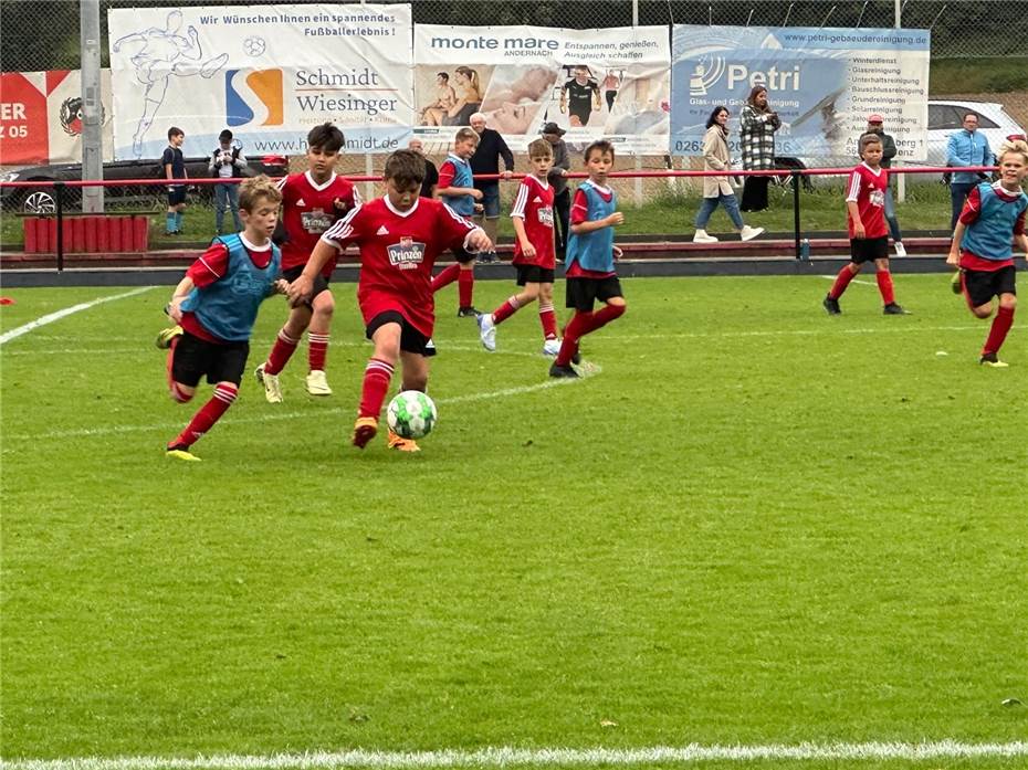 Spielbericht E1: Auswärtsspiel der
JSG Maifeld I gegen Miesenheim II