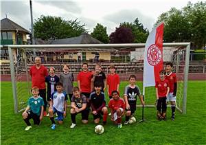 Vom Bolzplatz auf den Trainingsplatz