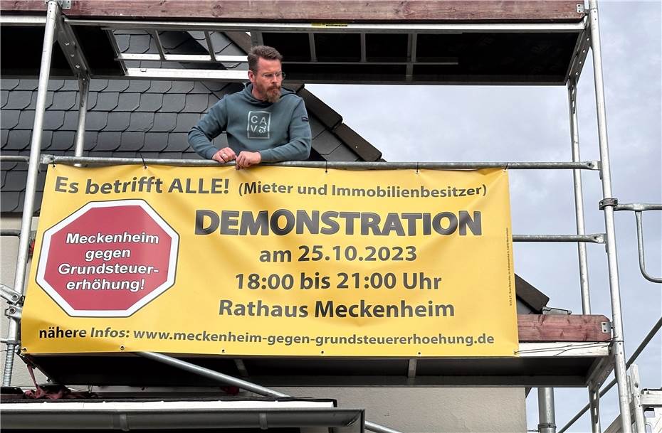 Protestkundgebung gegen Steuererhöhung