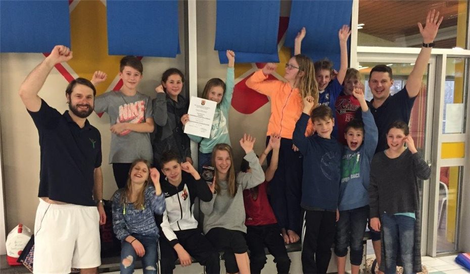 PJG-Schwimmteam
gewinnt Regionalentscheid